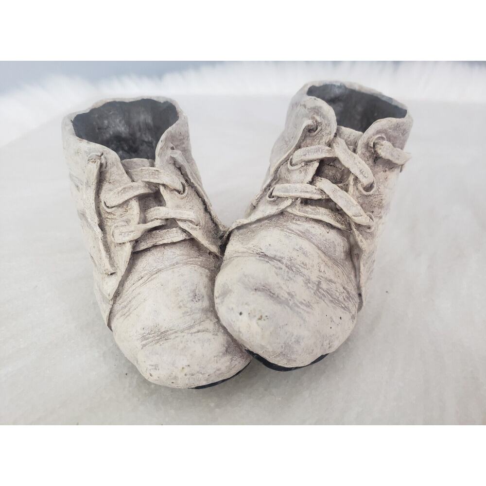 Vintage Dept 56‎ Ceramic Infant Baby's First Shoes Nursery Decor